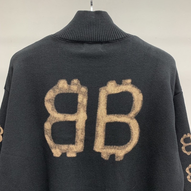 Ba*len*cia*ga Bitcoin turtleneck sweater