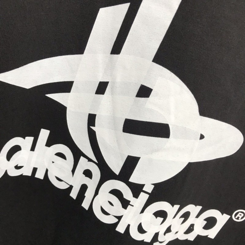 Ba*len*cia*ga lettered long sleeve T-shirt