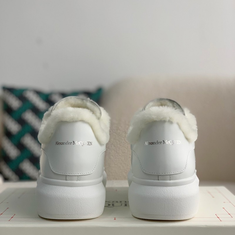 Ale*d*r M*Q*en  Sneakers