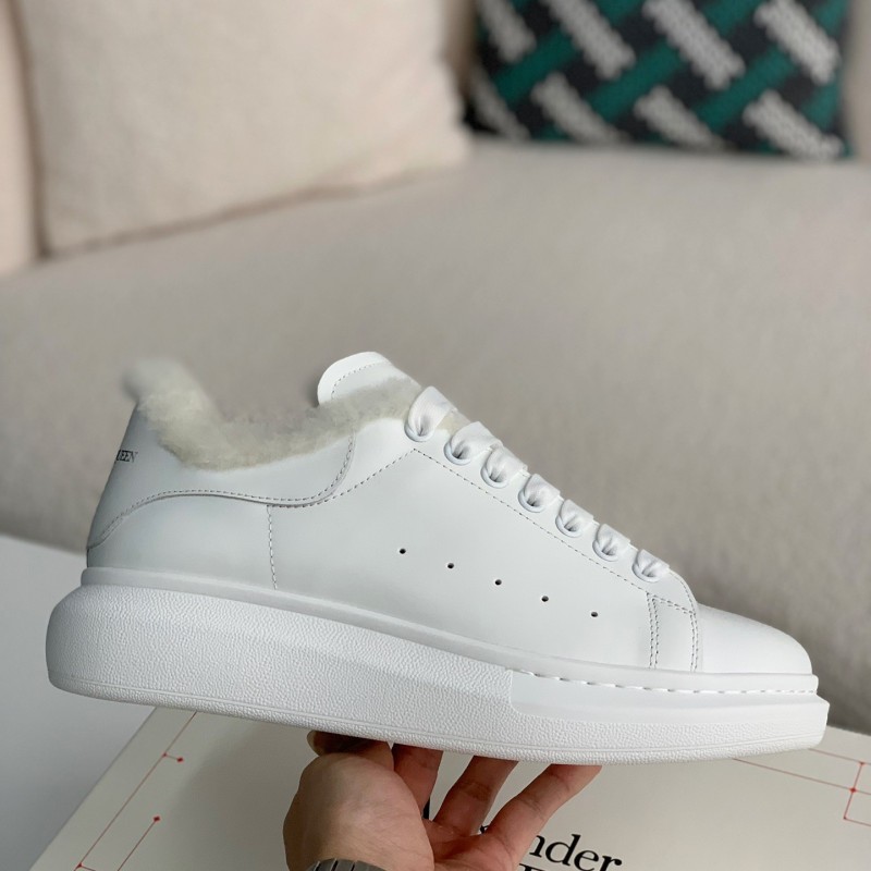 Ale*d*r M*Q*en  Sneakers