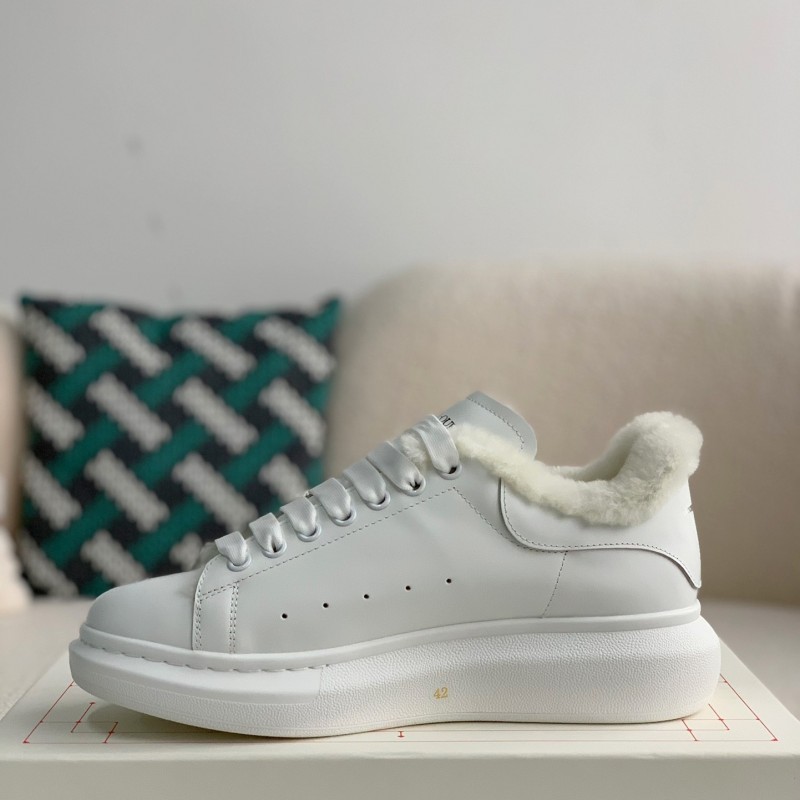 Ale*d*r M*Q*en  Sneakers