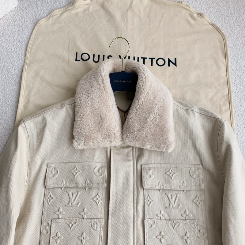 L0*is V*t0n Jackets