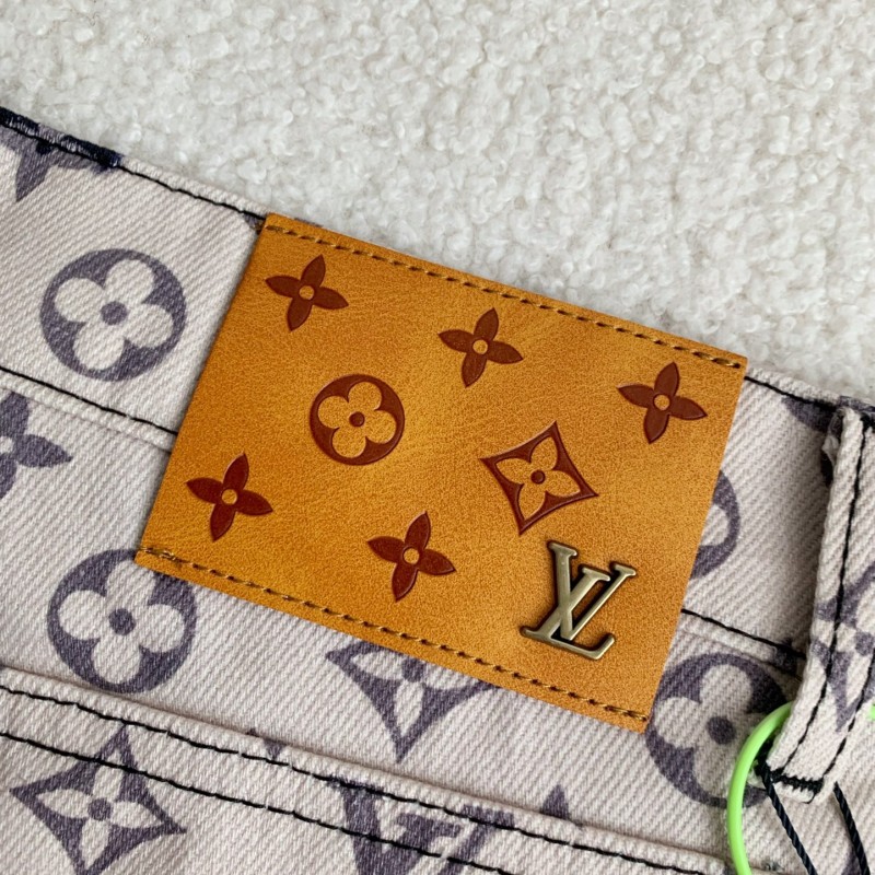 L0*is V*t0n Denim Costumes