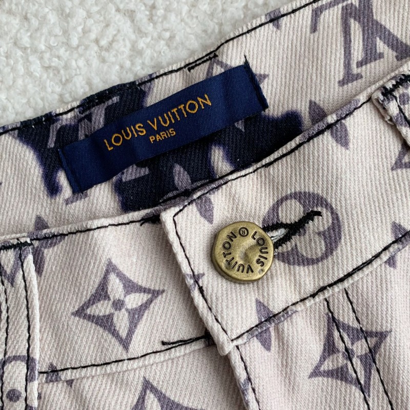 L0*is V*t0n Denim Costumes