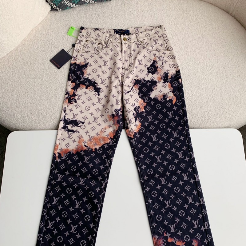 L0*is V*t0n Denim Costumes