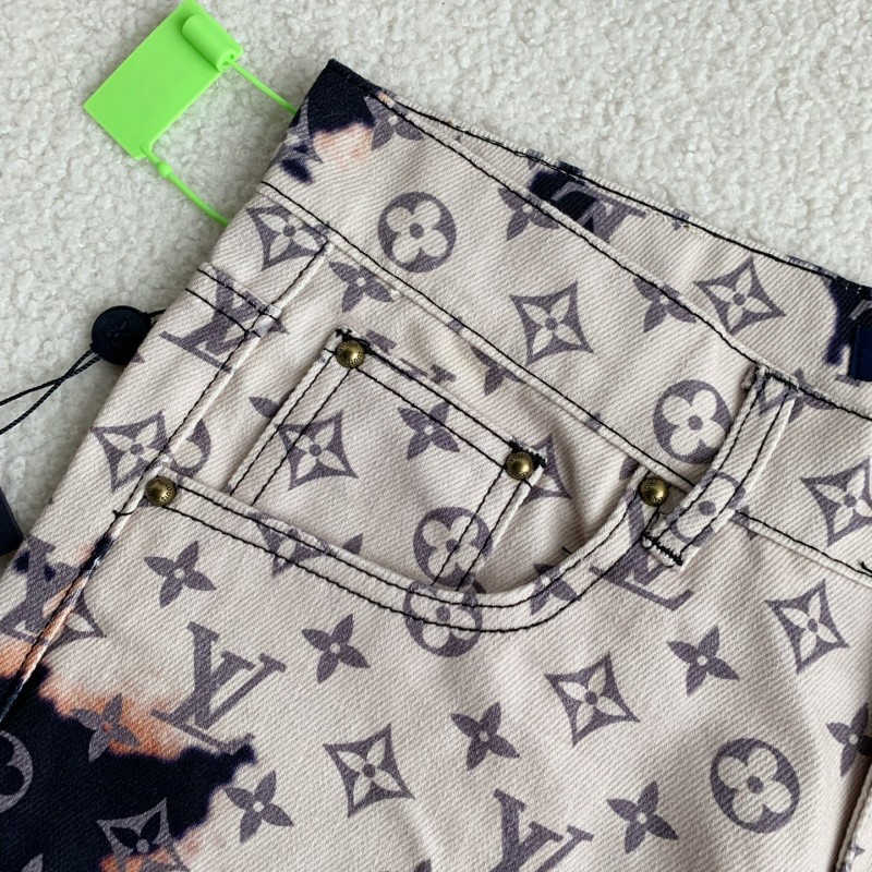 L0*is V*t0n Denim Costumes