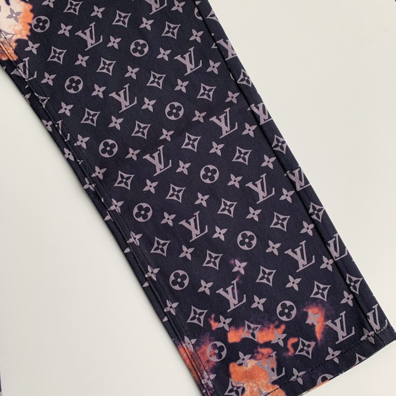 L0*is V*t0n Denim Costumes