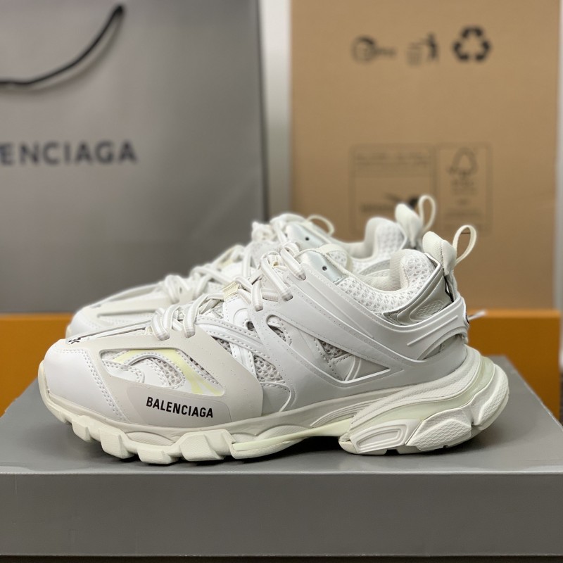 Ba*len*cia*ga sneakers