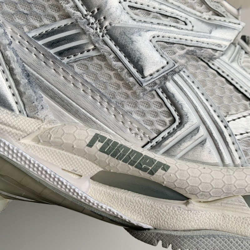 Ba*len*cia*ga Runner Sneakers