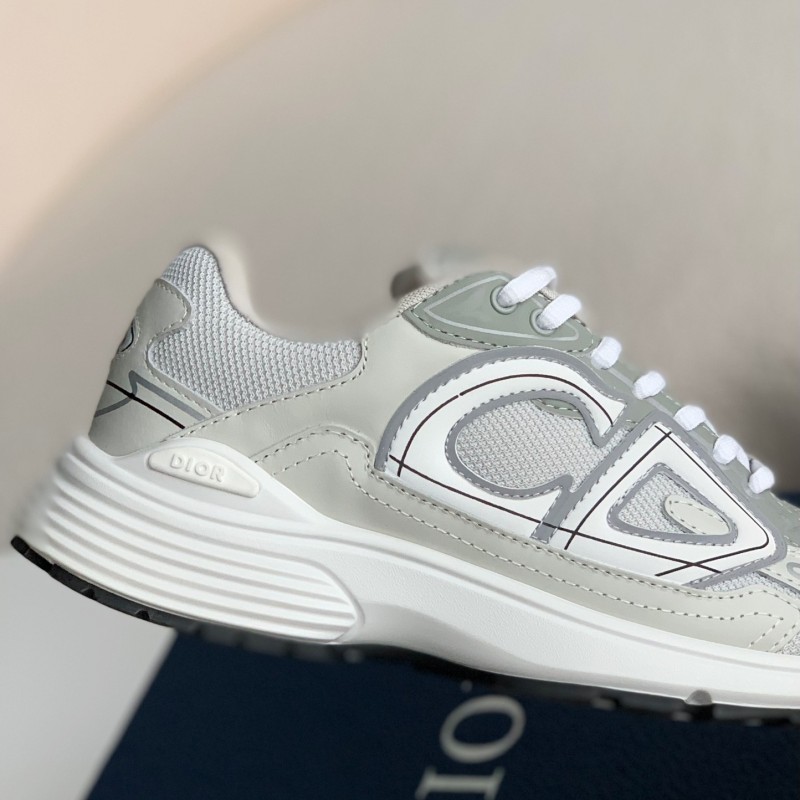 D*0r B57 New Sneaker