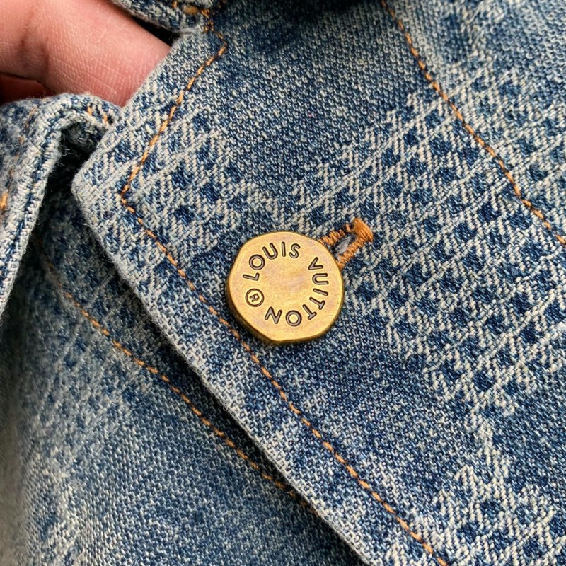 L0*is V*t0n Denim Jackets