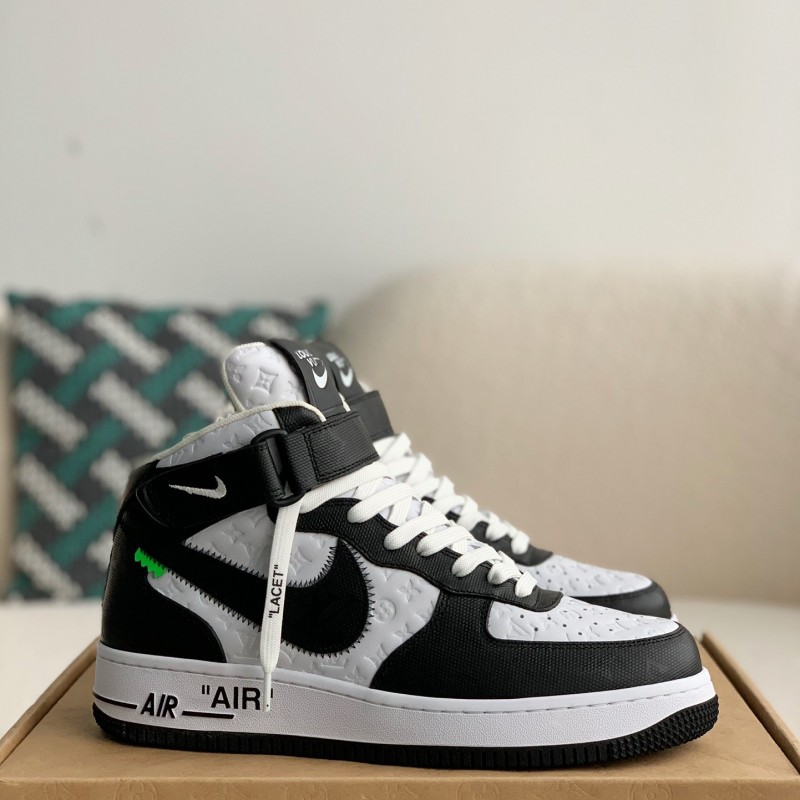 L0*is V*t0n SNEAKERS