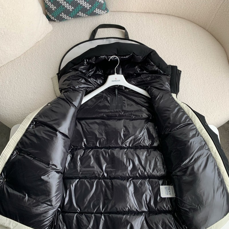Moncler Montbeliard down jacket