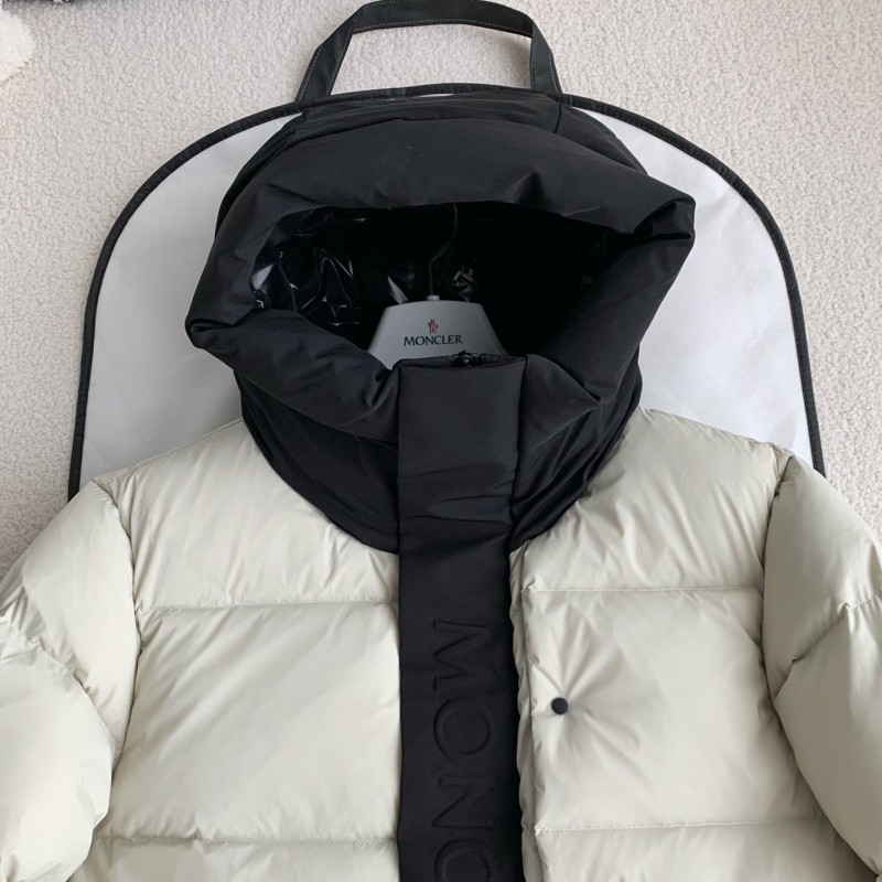 Moncler Montbeliard down jacket