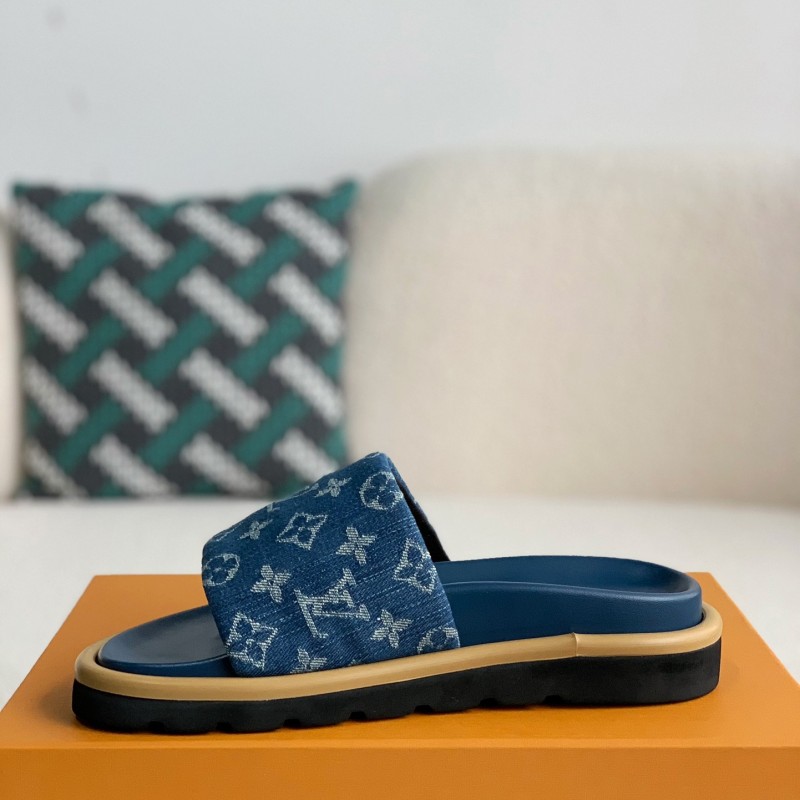 L0*is V*t0n SLIPPERS