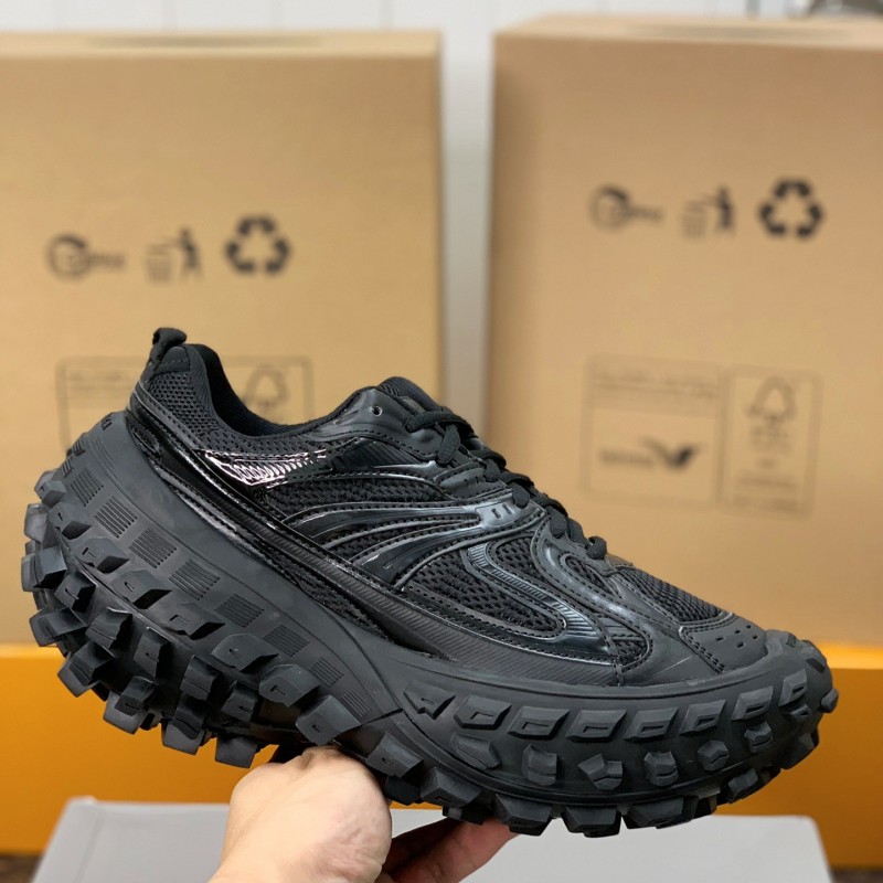 Ba*len*cia*ga Bouncer Screw Sneakers