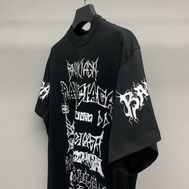 Ba*len*cia*ga doodle year of the Dragon Alphabet T-shirt