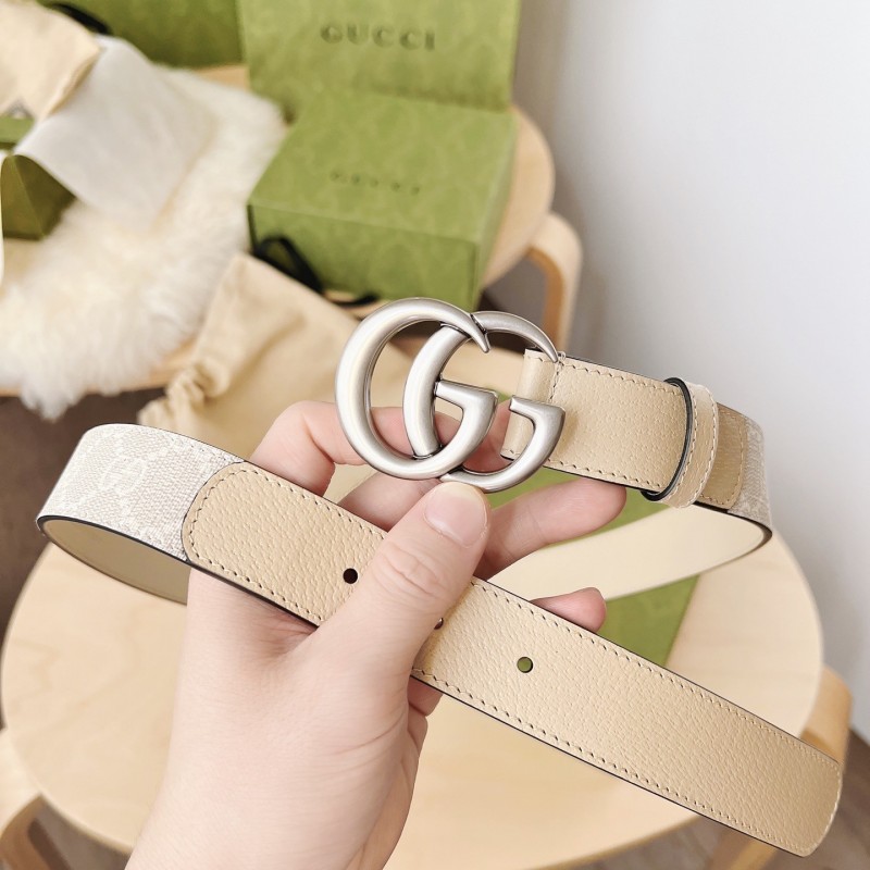 G*u*i Ladies Belt