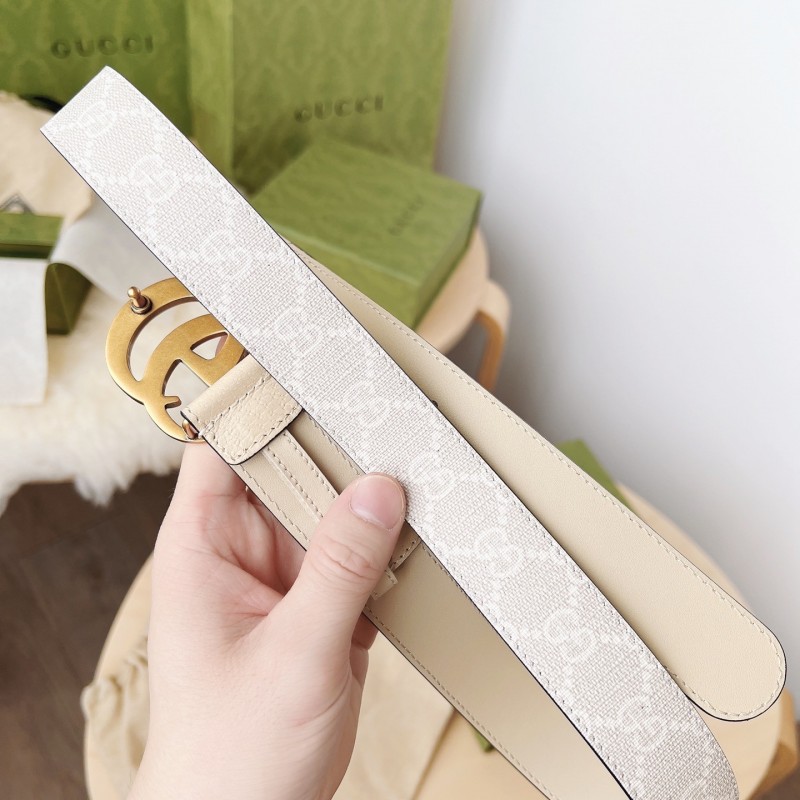 G*u*i Ladies Belt