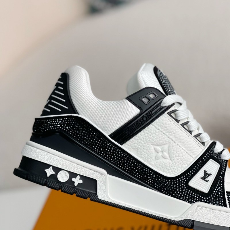 L0*is V*t0n Trainers Sneakers