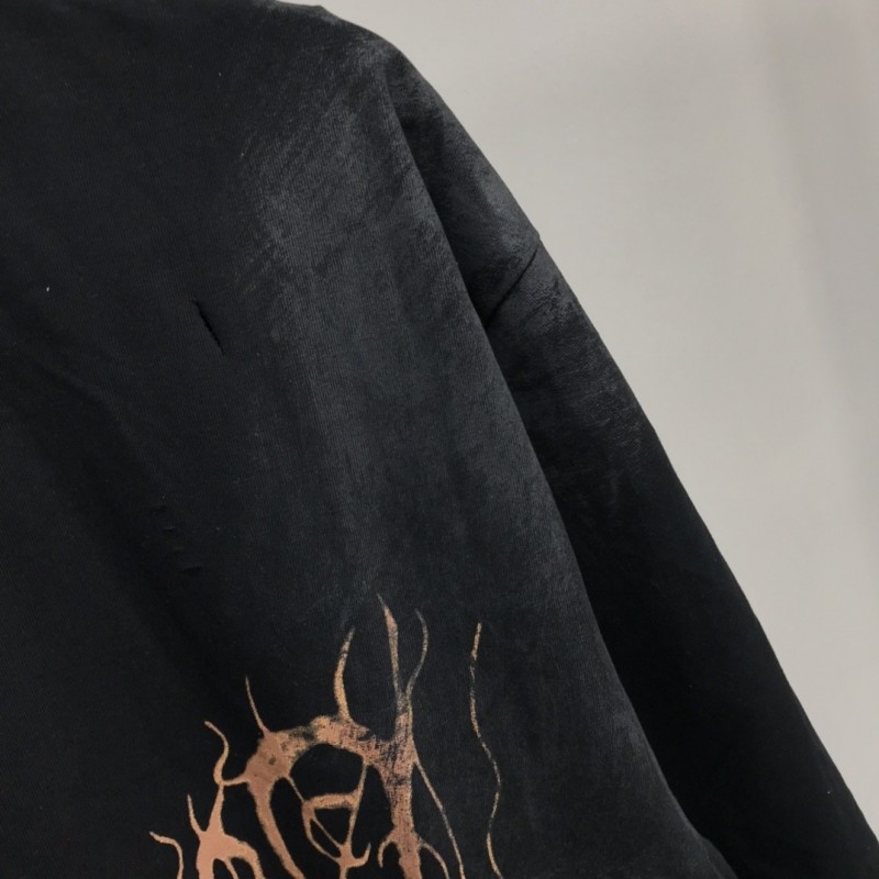 Ba*len*cia*ga Sanskrit lettering industrial paint T-shirt