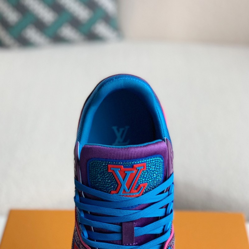 L0*is V*t0n TRAINER Sneakers