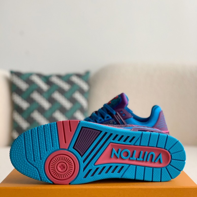 L0*is V*t0n TRAINER Sneakers