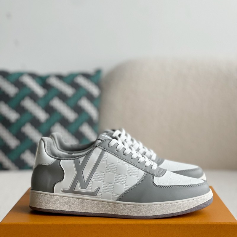 L0*is V*t0n SNEAKERS