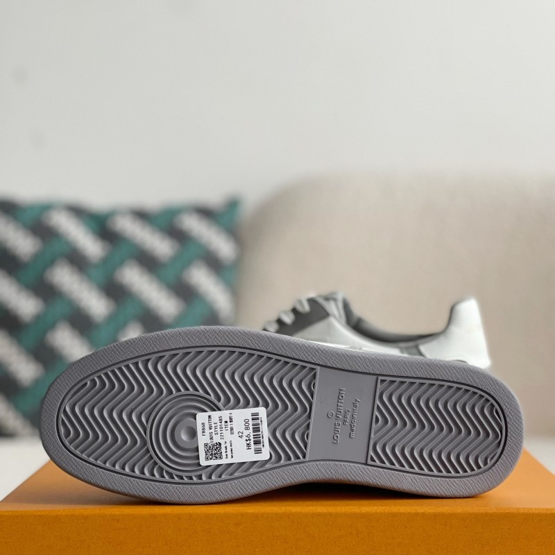 L0*is V*t0n SNEAKERS