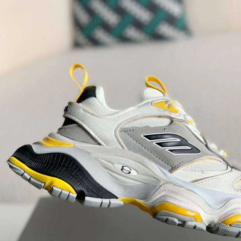 Ba*len*cia*ga Runner Sneaker