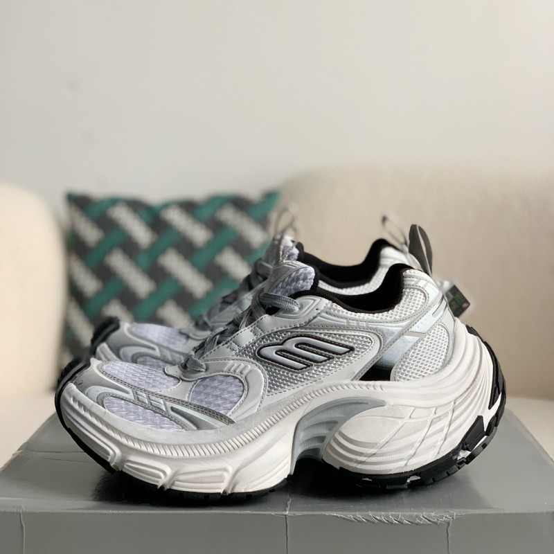 Ba*len*cia*ga Runner Sneaker