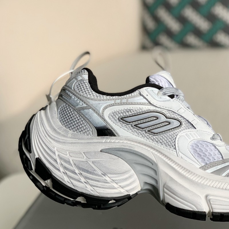 Ba*len*cia*ga Runner Sneaker
