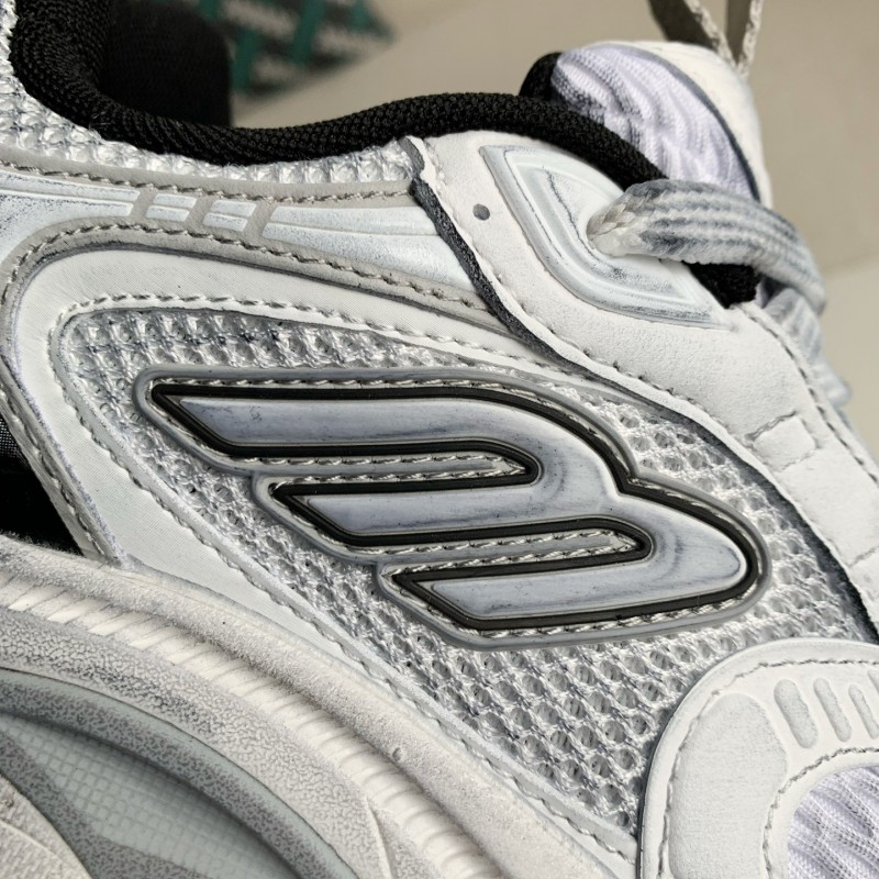 Ba*len*cia*ga Runner Sneaker