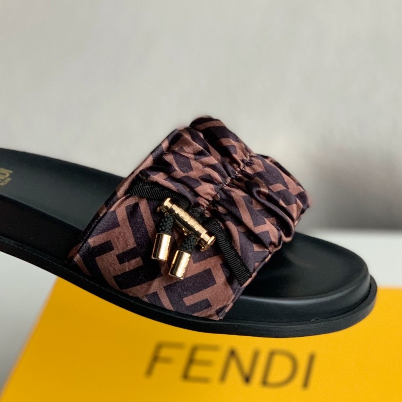 F**di slippers