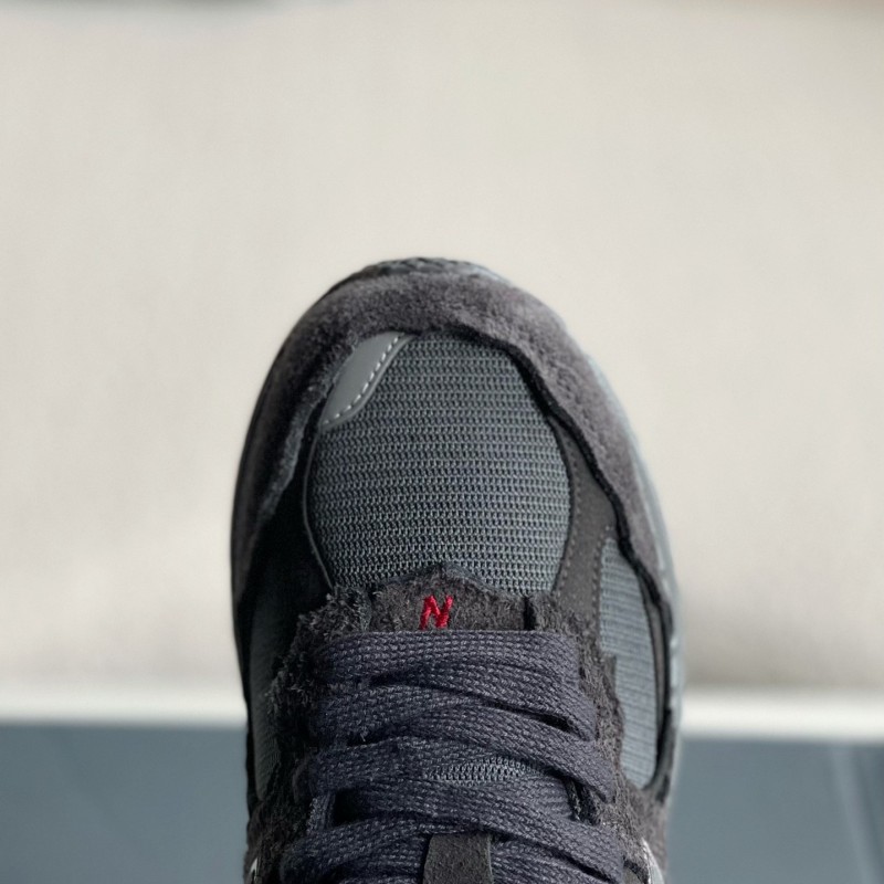 S*pBro xNew Balance NB 2002R Protection Pack Sneakers