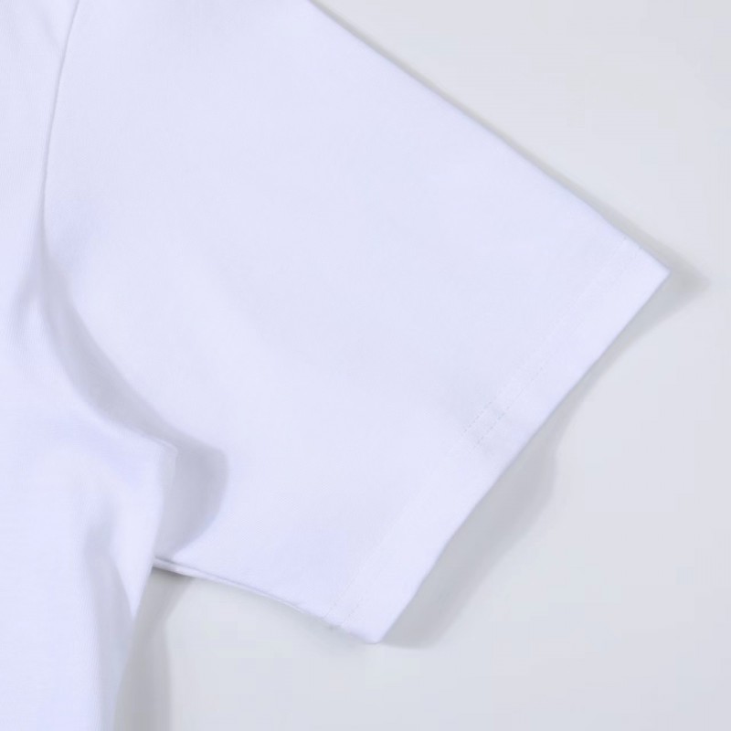 L0*is V*t0n 23ss front and back patterned t-shirt