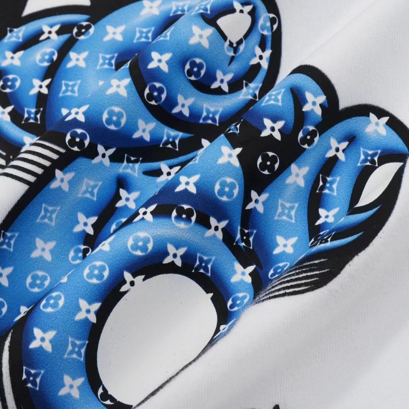 L0*is V*t0n 23SS printed bear T-shirt