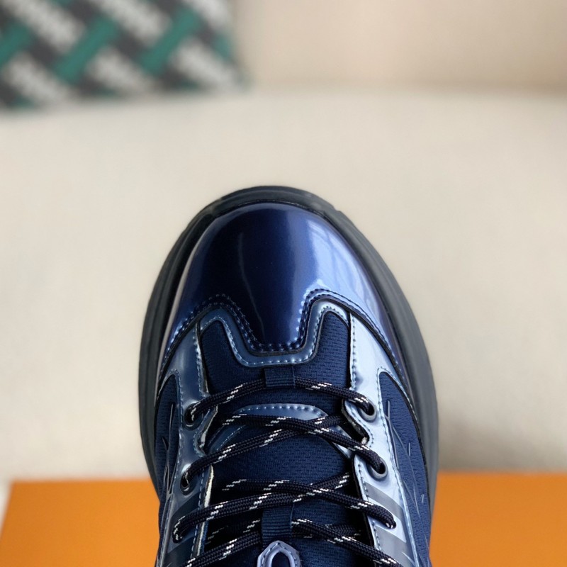 L0*is V*t0n Low-cut loafers with round head laces