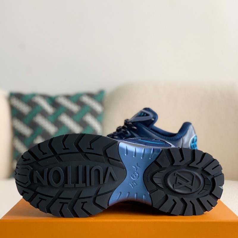 L0*is V*t0n Low-cut loafers with round head laces