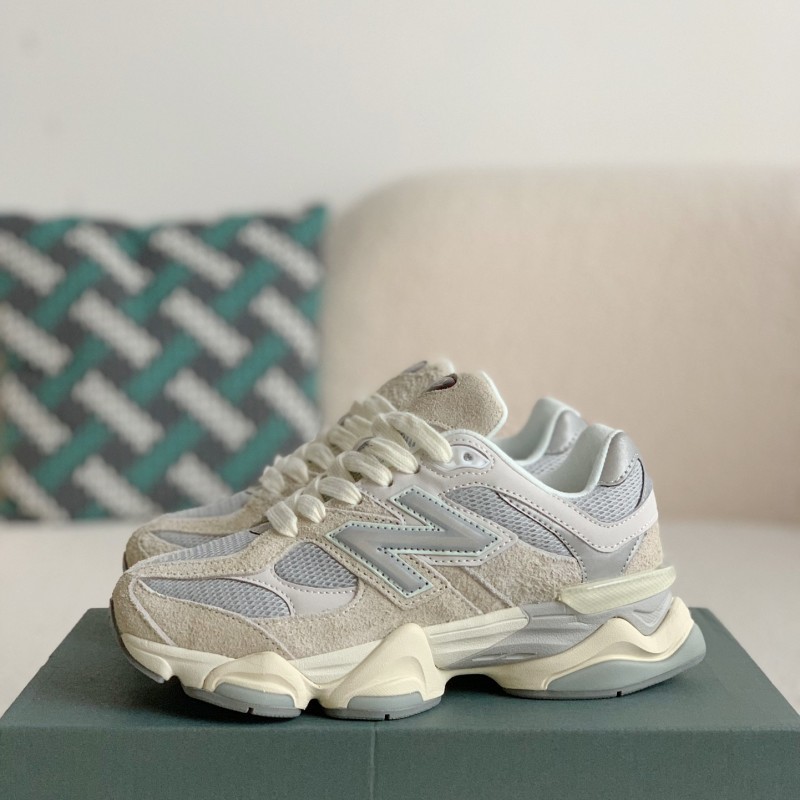 New Balance 2022R Phantom 9060 Sneakers