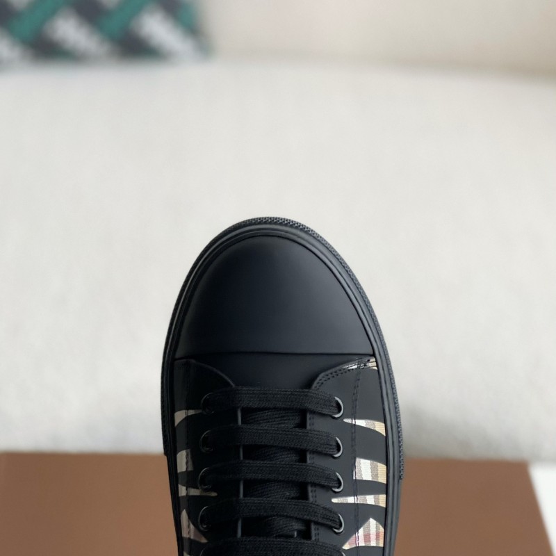 B**rry Low cut casual sports shoes