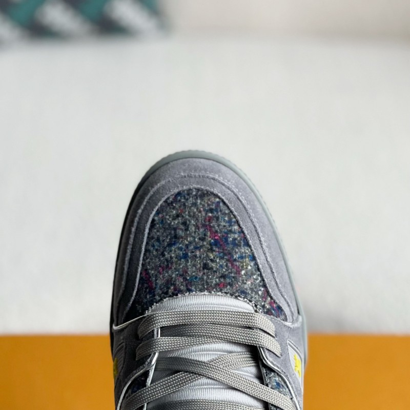 L0*is V*t0n SNEAKERS