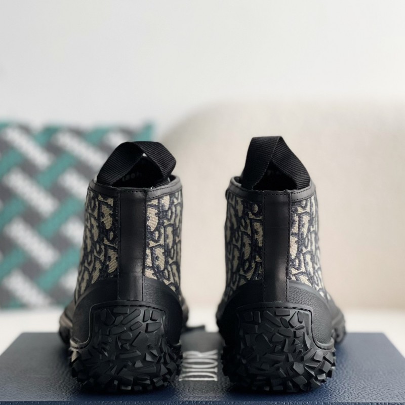 D*0r B28 high-top Sneakers