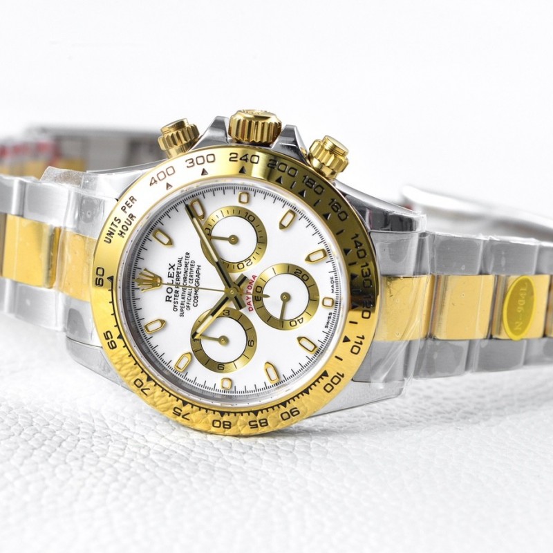 R*l*x Trithong had his own Cal.4130