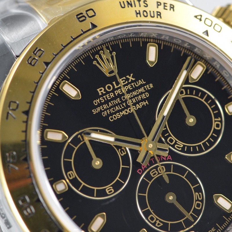 R*l*x Trithong had his own Cal.4130