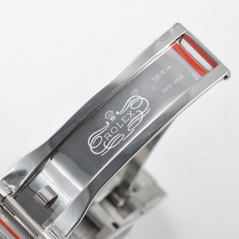 R*l*x Trithong had his own Cal.4130