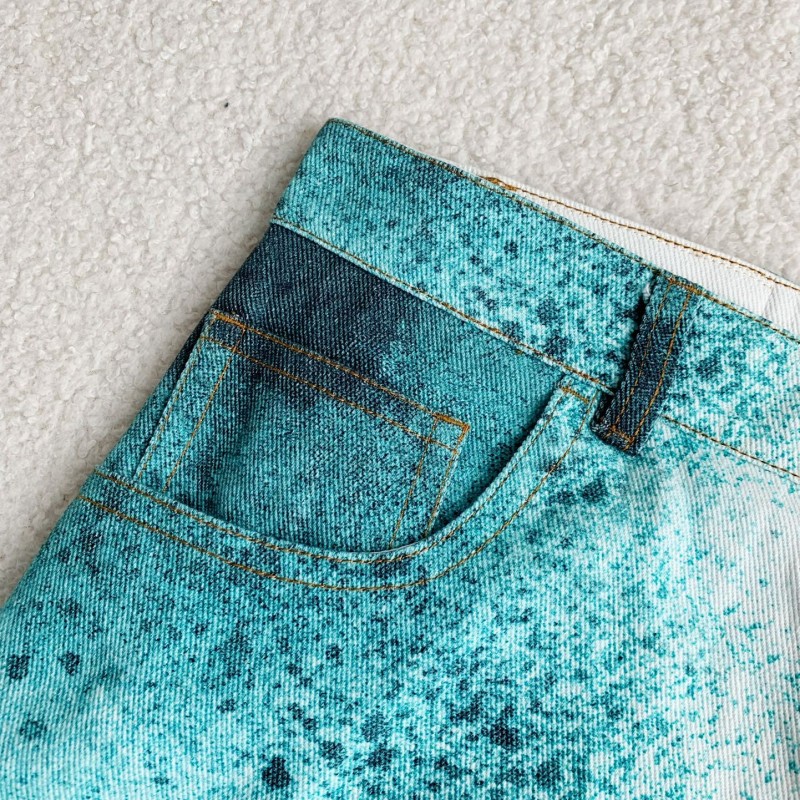 L0*is V*t0n Costumes