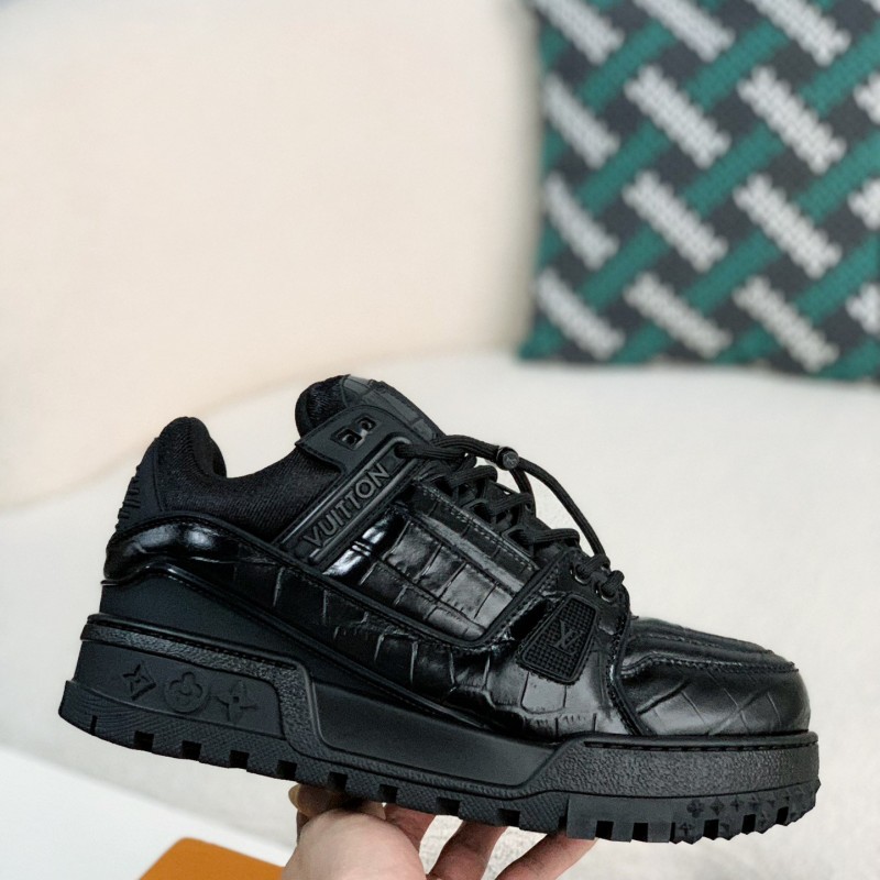 L0*is V*t0n TRAINER MAXI SNEAKERS