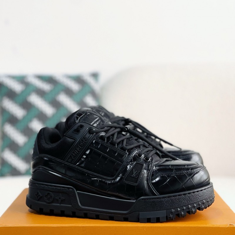 L0*is V*t0n TRAINER MAXI SNEAKERS