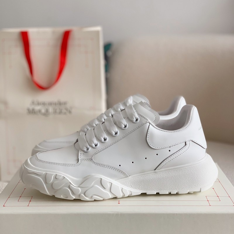 Ale*d*r M*Q*en Sneakers